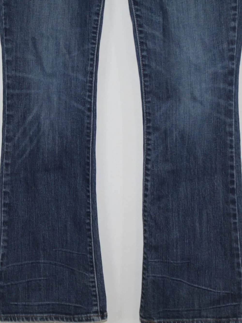 Y2K Levi's low rise demi curve skinny bootcut dark wash distressed